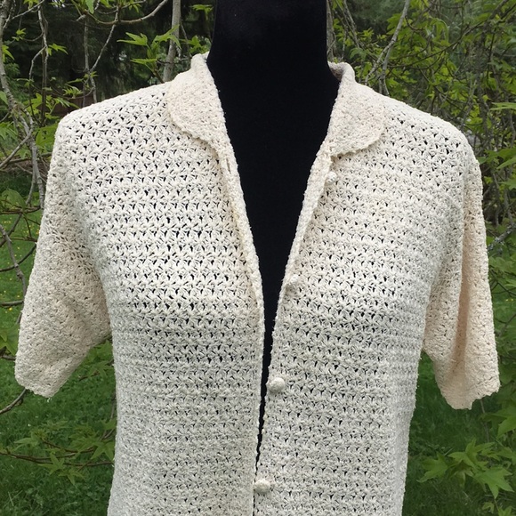 Colleen’s Collectables Hand Knit Short Sleeve Cardigan Sweater - Picture 2 of 8
